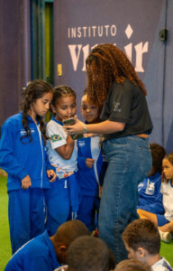 Instituto e escola: uma dupla que joga junto em nome da educação pública do Brasil